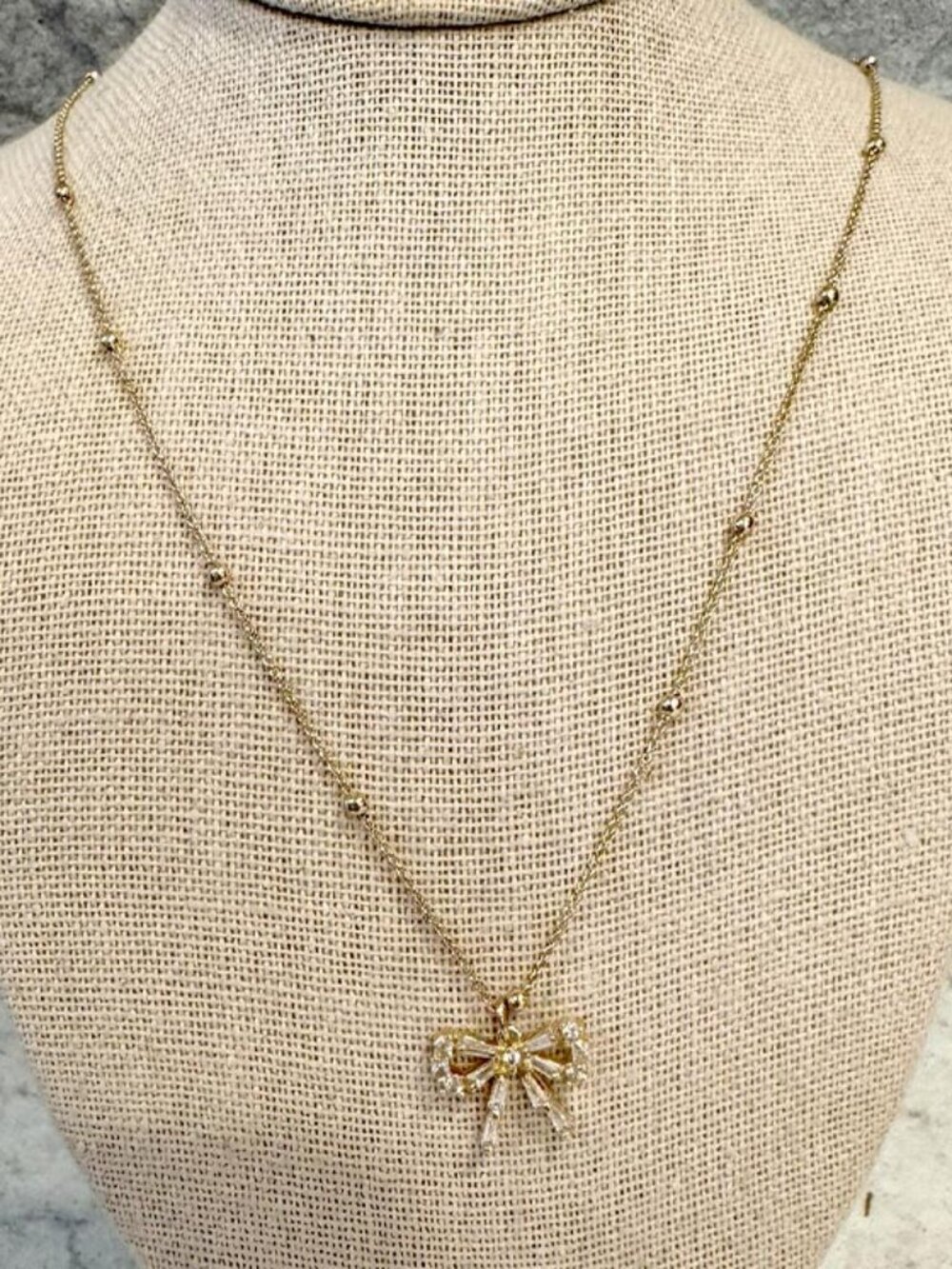 Betsy Johnson Crystal and Gold Bow Necklace 18"